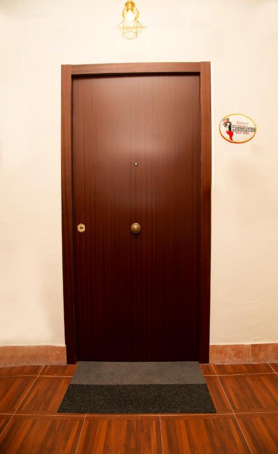 Handmade Rest Room Naples Exterior photo